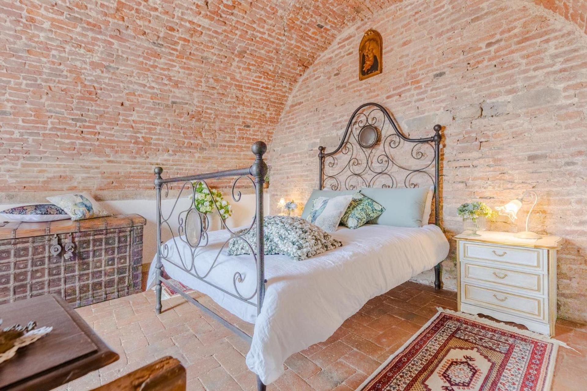 Casa La Guardia, A Classic 3 Bedrooms Apartment *