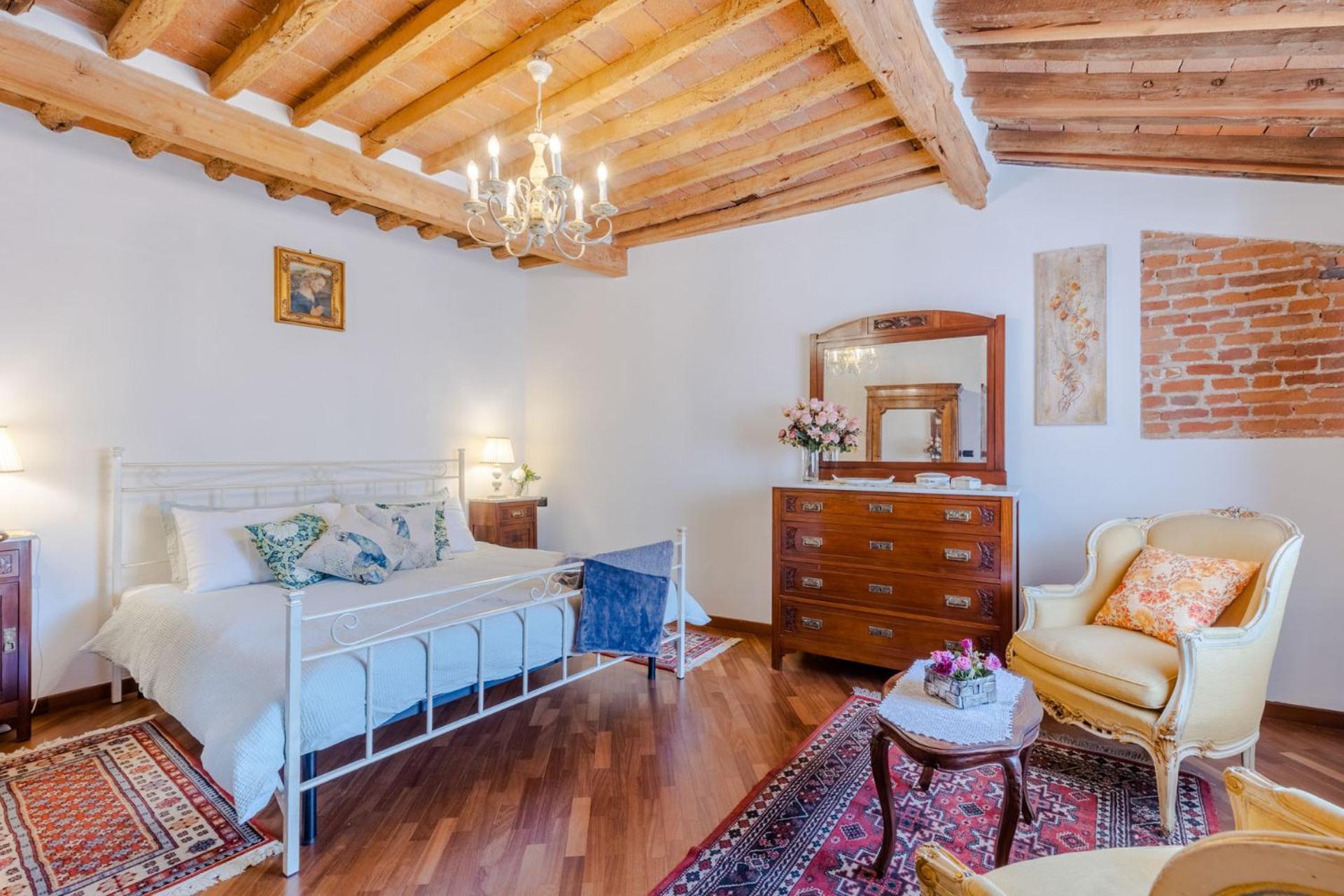 Casa La Guardia, A Classic 3 Bedrooms *